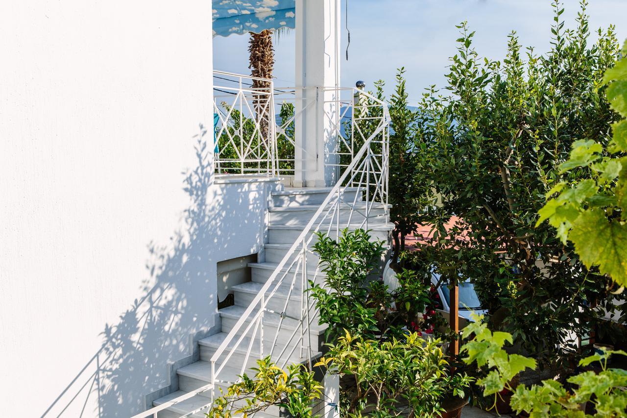 Μeltemi Aparthotel Glifa  Bagian luar foto